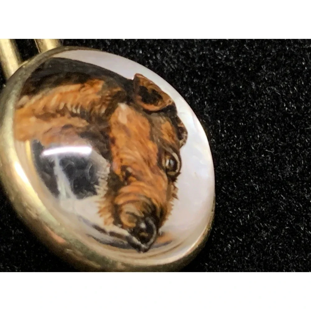 Antique 14K Gold Essex Crystal Airedale Terrier Dog Reverse Intaglio Bar Pin